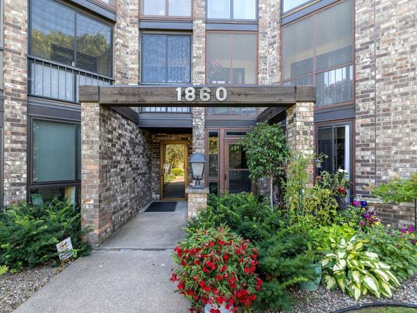 1860 Eagle Ridge Drive , Unit W304, Mendota Heights, MN 55118