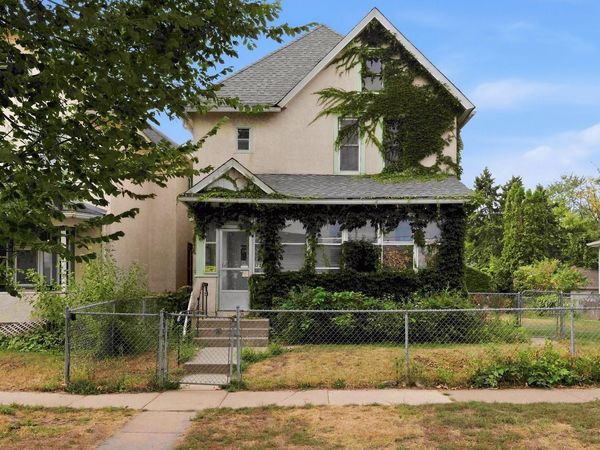 738 Watson Avenue , North Saint Paul, MN 55102