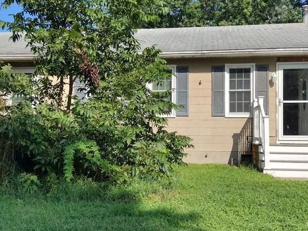 205 MIDDLE , VIENNA, MD 21869