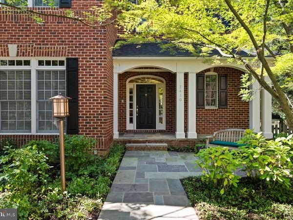 7410 HONESTY WAY , BETHESDA, MD 20817