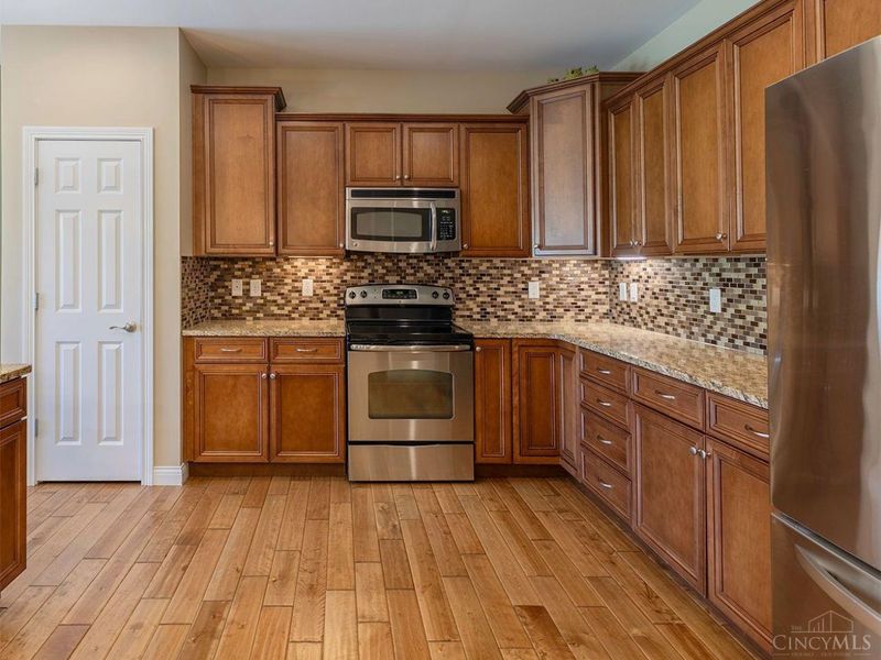8219 Jeannes Creek Lane, West Chester, OH 45069 Photo 19