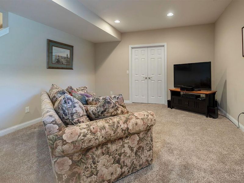 8219 Jeannes Creek Lane, West Chester, OH 45069 Photo 30