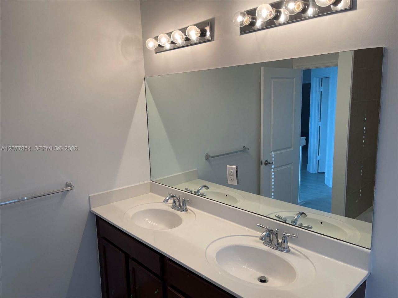 165 SE 21st Ter , Homestead, FL 33033 Photo