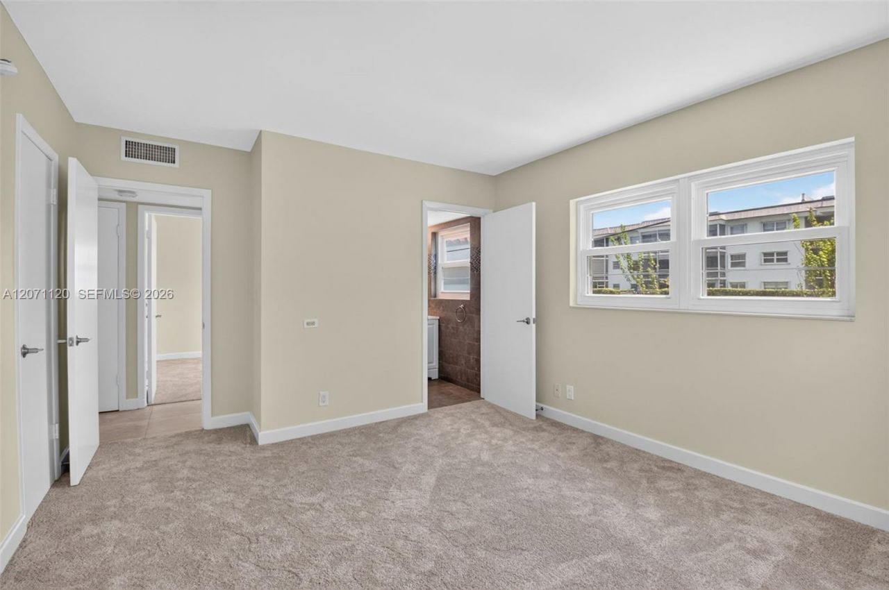 5501 NW 2nd Ave , Unit 106, Boca Raton, FL 33487 Photo