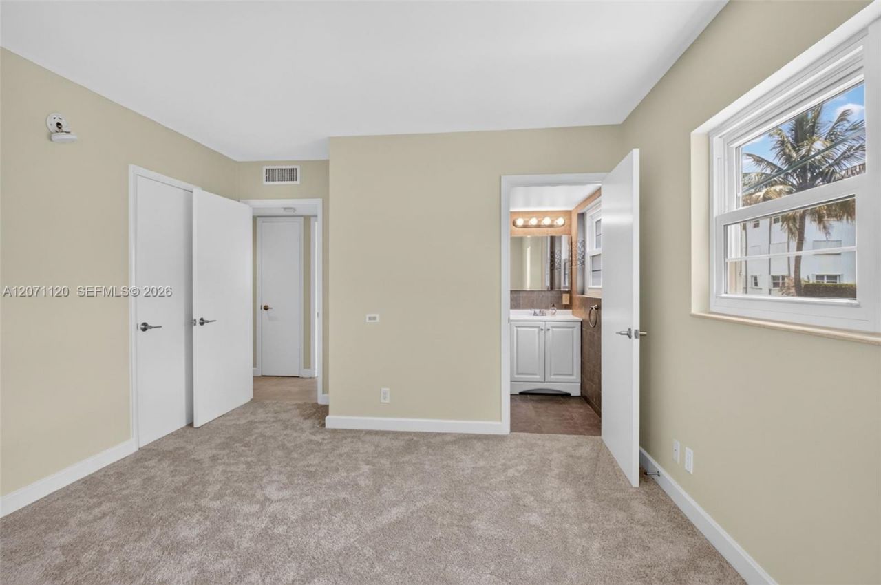 5501 NW 2nd Ave , Unit 106, Boca Raton, FL 33487 Photo