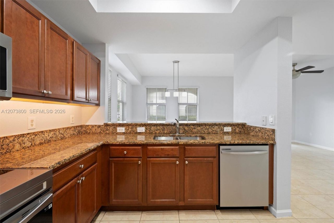 11503 NW 89th St , Unit 101, Doral, FL 33178 Photo