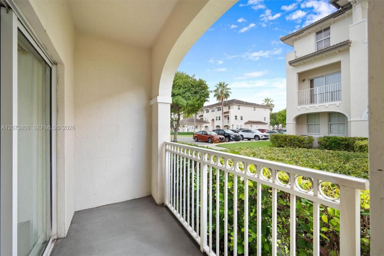 11503 NW 89th St , Unit 101, Doral, FL 33178 Photo