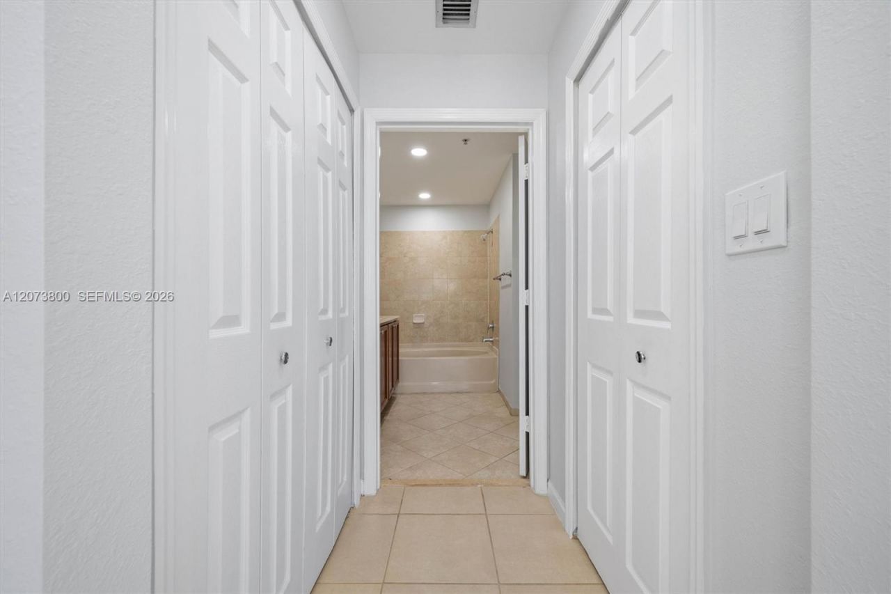 11503 NW 89th St , Unit 101, Doral, FL 33178 Photo