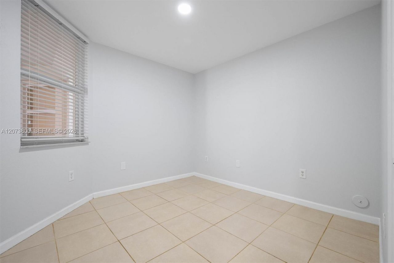 11503 NW 89th St , Unit 101, Doral, FL 33178 Photo