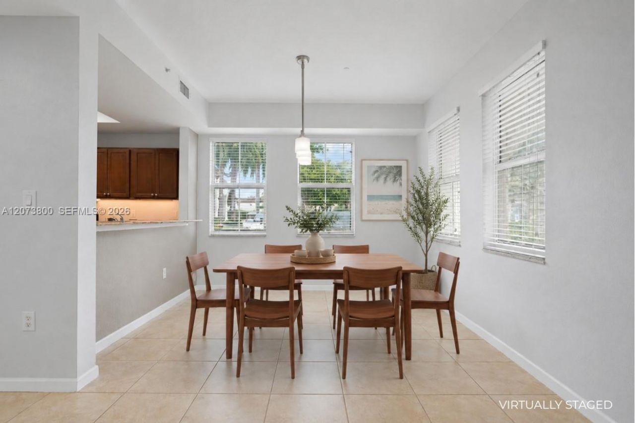 11503 NW 89th St , Unit 101, Doral, FL 33178 Photo