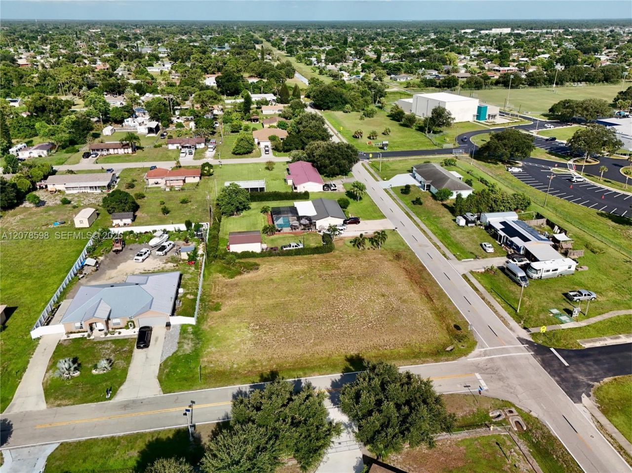 205 Arthur Ave , Lehigh Acres, FL 33936 Photo