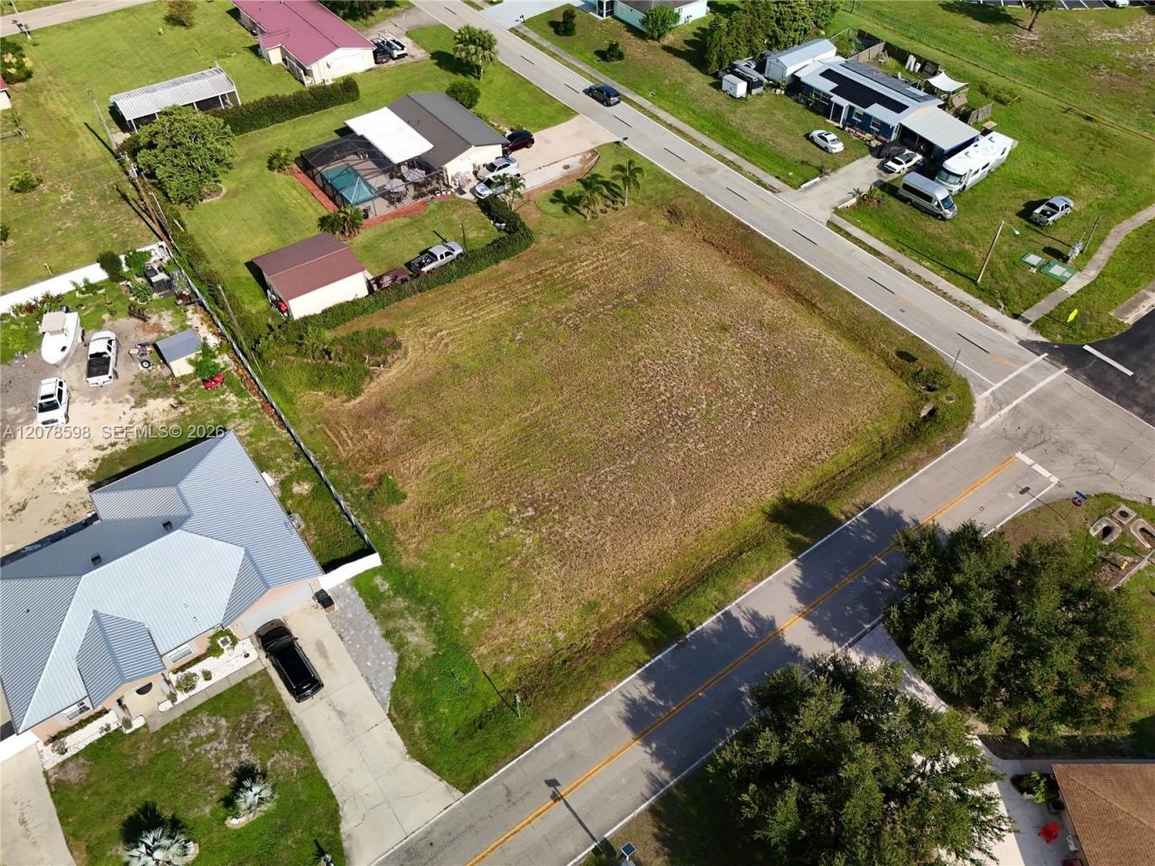 205 Arthur Ave , Lehigh Acres, FL 33936 Photo