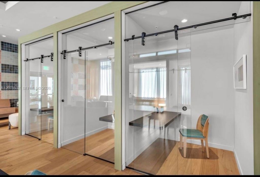 11 NE 6th St , Unit 1002, Miami, FL 33132 Photo