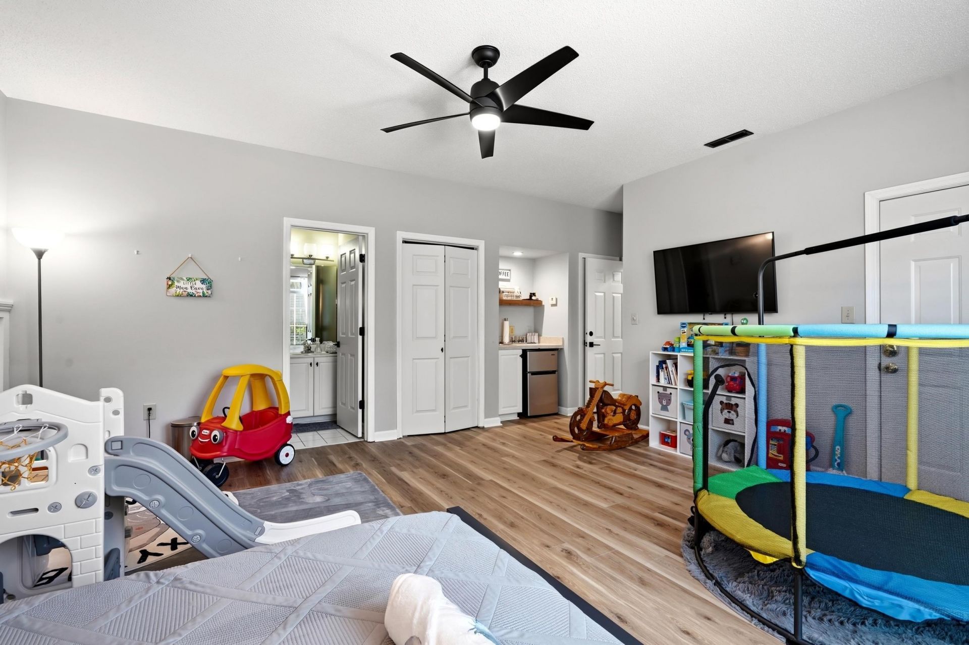 100 Scotch Broom Dr.  Photo 10