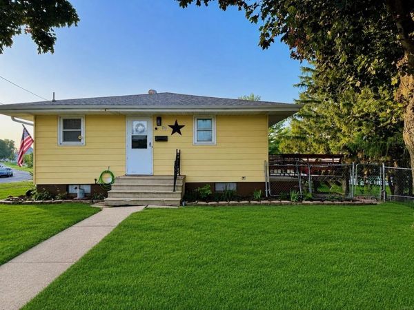 119 Hill Street, Postville, IA 52162