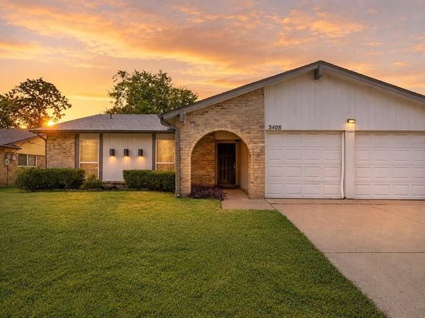 3408 Palomino Drive, Arlington, TX 76017