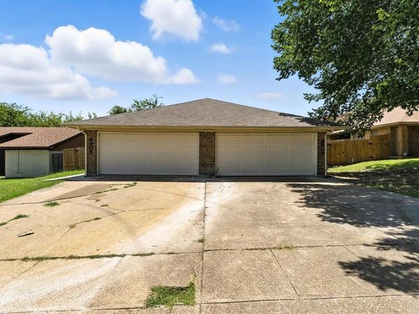 6905 W Cleburne Road, Fort Worth, TX 76133
