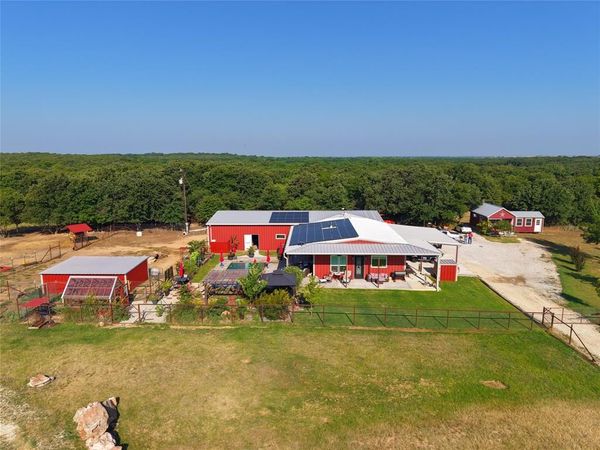 473 May Road, Nocona, TX 76255