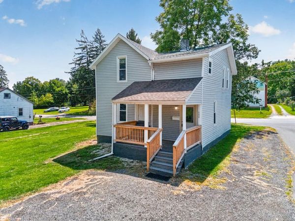 688 McPherson St, Mansfield, OH 44906