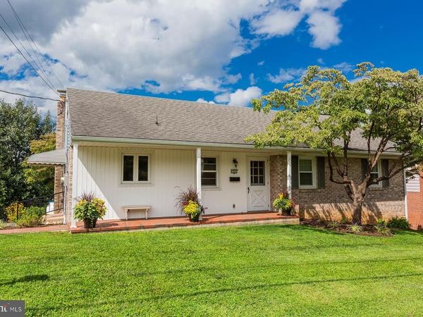 1241 MAIN STREET, AKRON, PA 17501