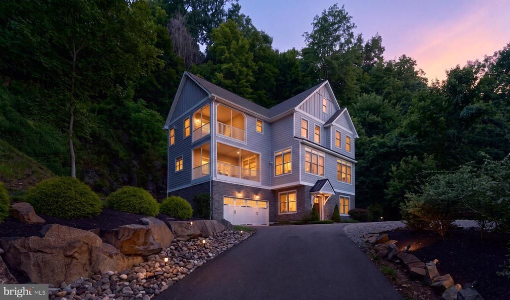 1855 RIVER ROAD, NEW HOPE, PA 18938