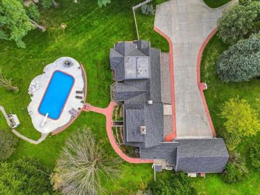 4 PRAIRIE HILLS Lane, COUNCIL BLUFFS, IA 51503