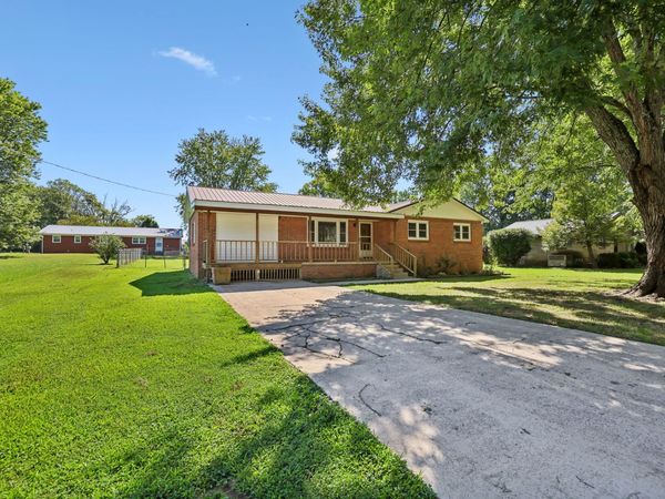 112 Smith St , Huntland, TN 37345