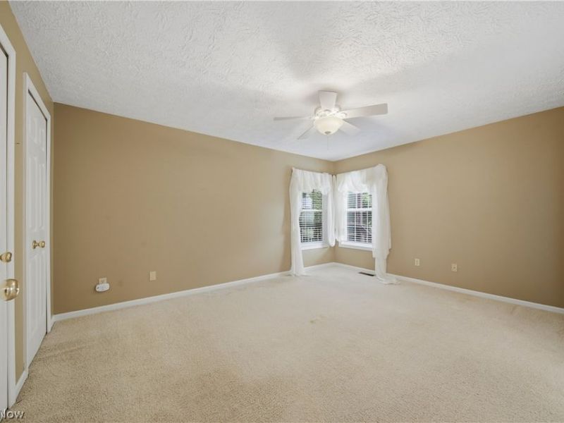 4435 Dalbury Avenue NE, Canton, OH 44714 Photo 13