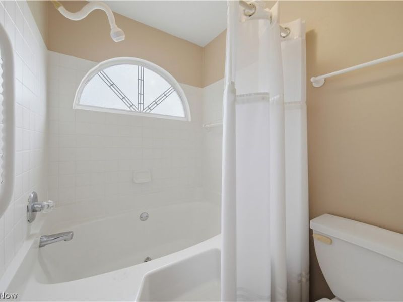 4435 Dalbury Avenue NE, Canton, OH 44714 Photo 15