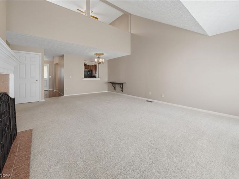 4435 Dalbury Avenue NE, Canton, OH 44714 Photo 6