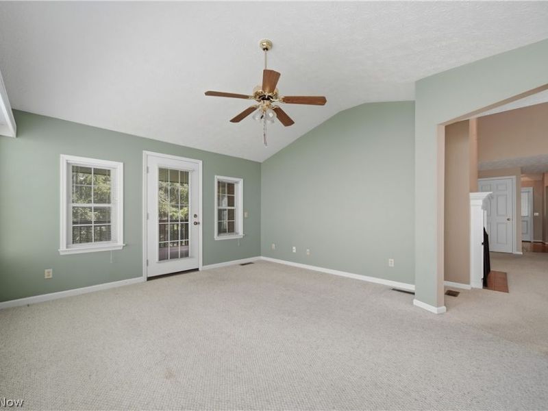 4435 Dalbury Avenue NE, Canton, OH 44714 Photo 8