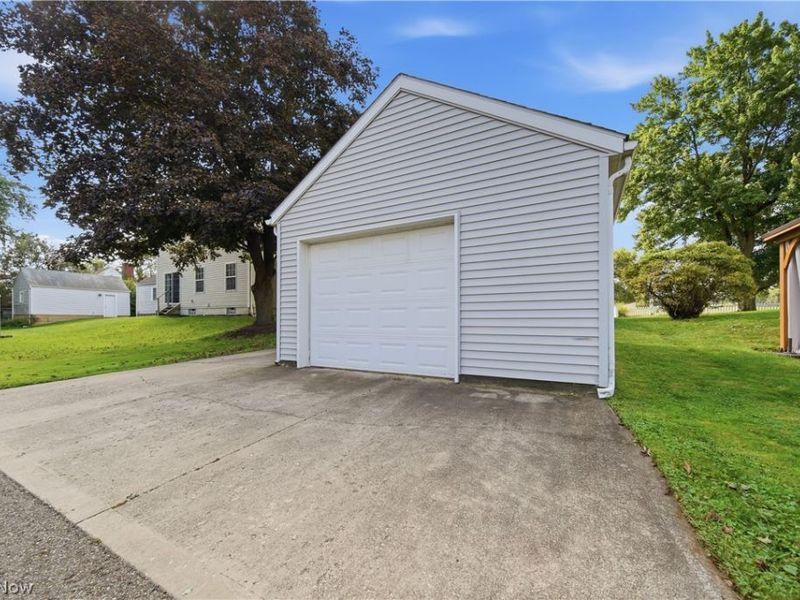 335 Harmon Street SW, North Canton, OH 44720 Photo 36