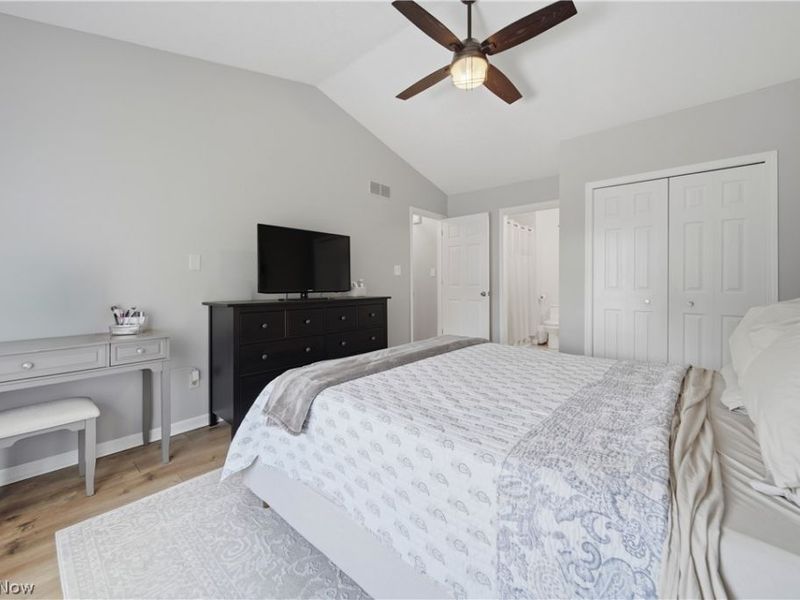 984 Elizabeth Court, Cuyahoga Falls, OH 44221 Photo 14