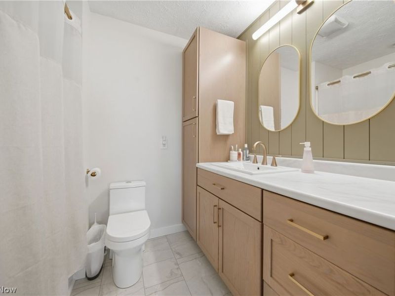 984 Elizabeth Court, Cuyahoga Falls, OH 44221 Photo 16