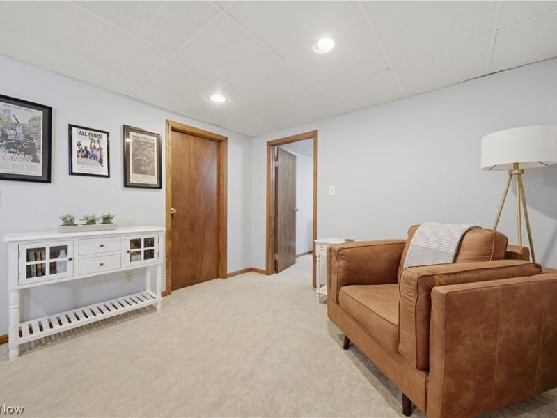 984 Elizabeth Court, Cuyahoga Falls, OH 44221 Photo 22