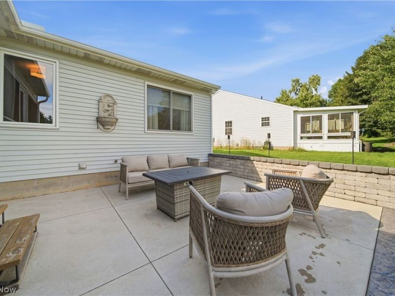 984 Elizabeth Court, Cuyahoga Falls, OH 44221 Photo 30