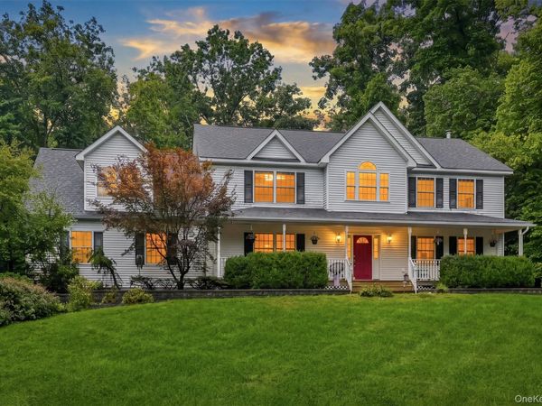 25 Mitchell Lane, Westtown, NY 10998