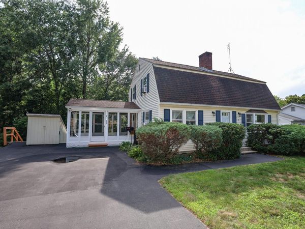 9 Roby Street, Nashua, NH 03060