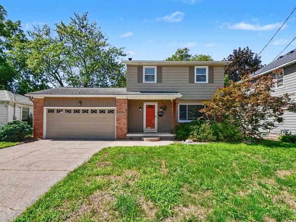 3157 Locke Avenue SW, Grandville, MI 49418