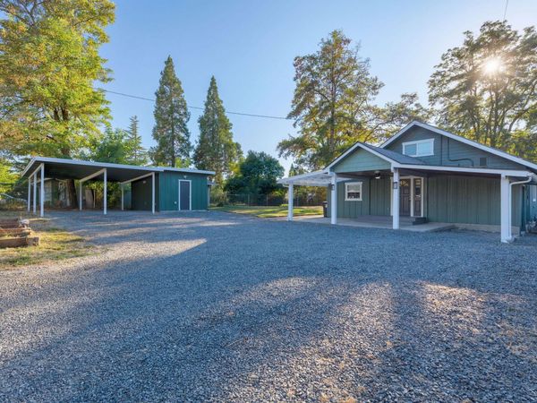 1102 SW Oak Street, Grants Pass, OR 97526