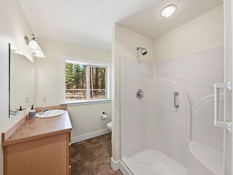 Property Image 76