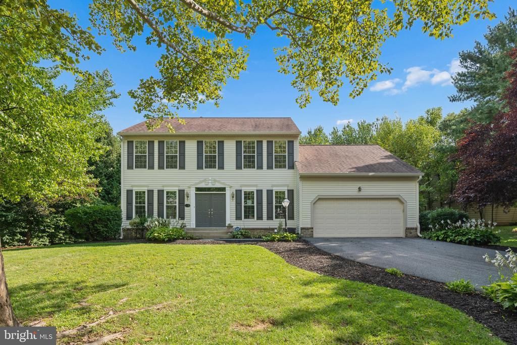 1016 Dulaney Mill Drive, Frederick, MD 21702 Main Photo