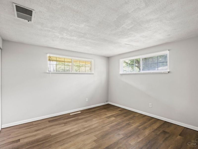 6687 Hubbard Drive, Huber Heights, OH 45424 Photo 13