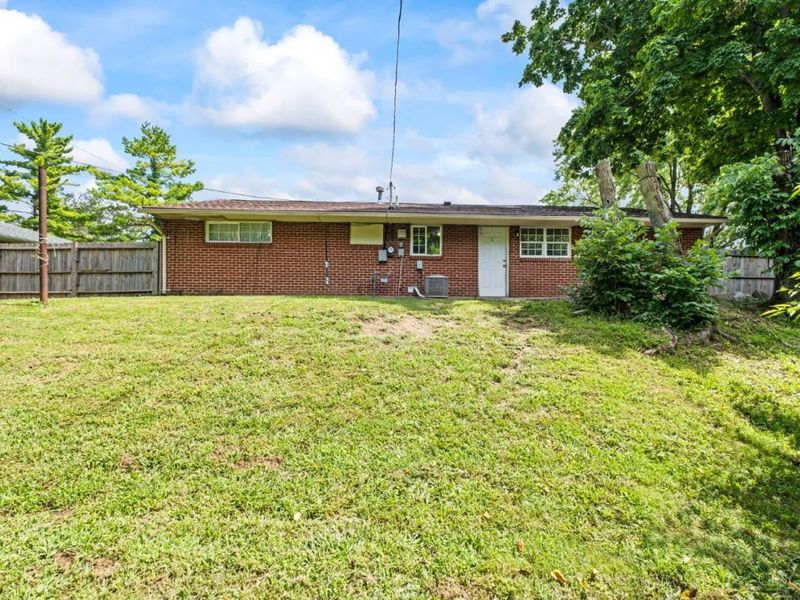6687 Hubbard Drive, Huber Heights, OH 45424 Photo 25