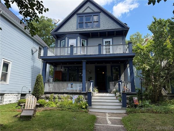 455 Crescent Avenue , Buffalo, NY 14214