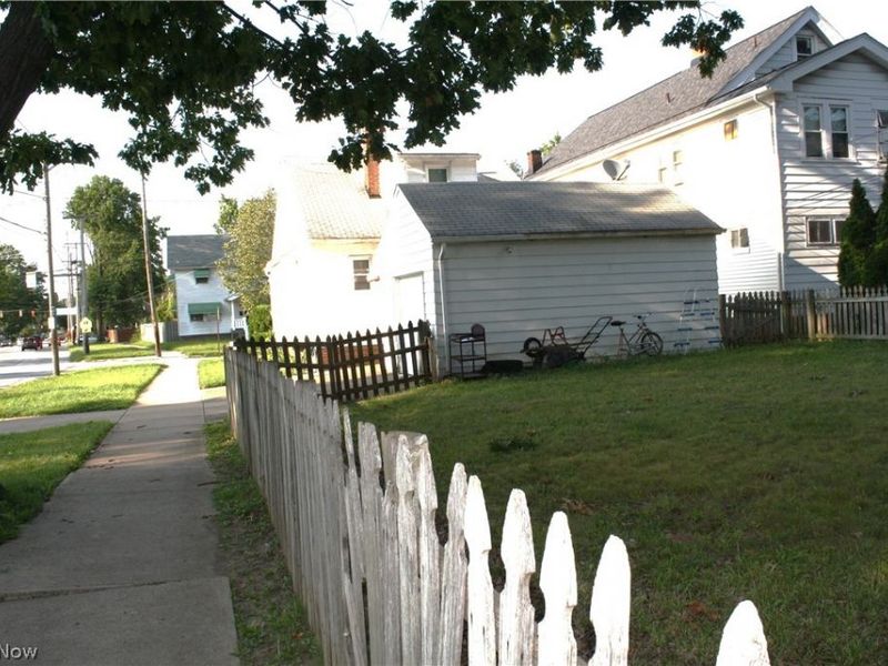 5315 Vandalia Avenue, Cleveland, OH 44144 Photo 3
