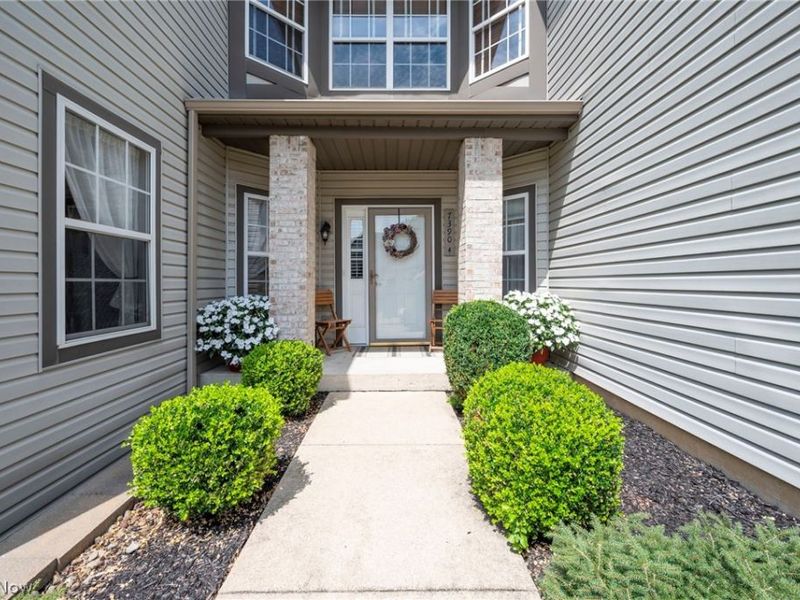 7390 Forest Cove Lane, Unit A, Northfield, OH 44067 Photo 2
