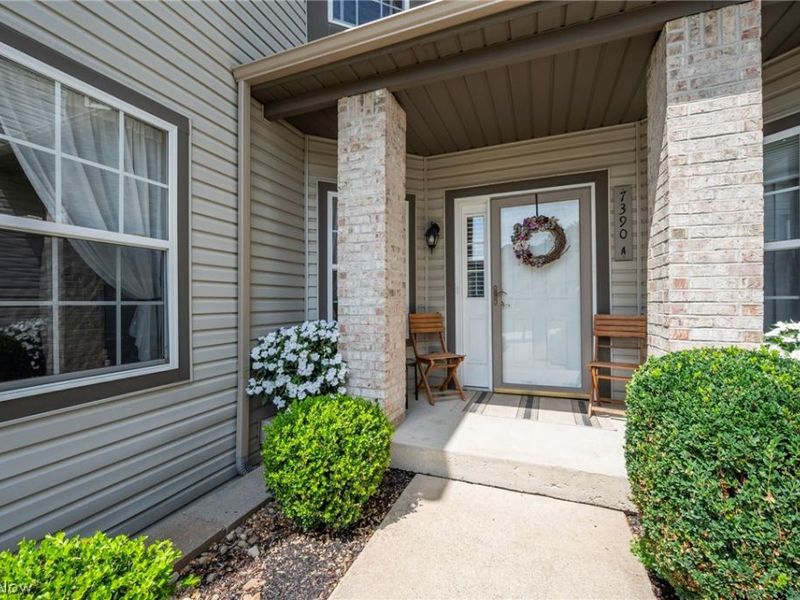 7390 Forest Cove Lane, Unit A, Northfield, OH 44067 Photo 3