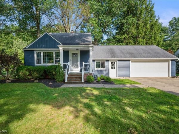 8329 Priem Road , Strongsville, OH 44149
