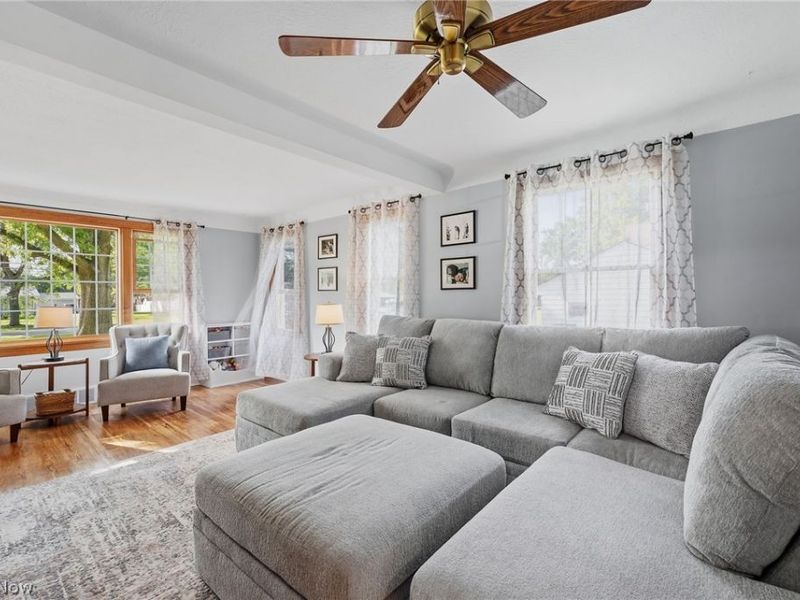 8329 Priem Road, Strongsville, OH 44149 Photo 6
